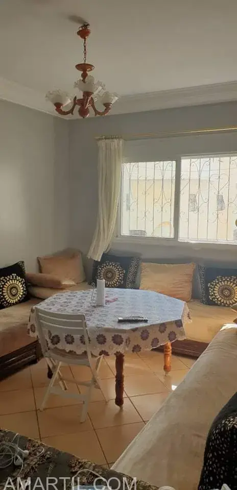 شقة للإيجار في مارتيل الطابق الأول، غرفة نوم واحدة، غرفة معيشة، شرفة