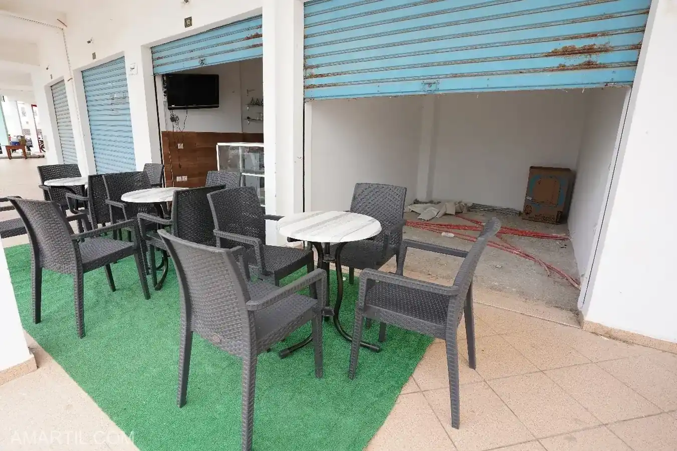 Magasin à vendre à martil ، équipé d'eau et d'électricité,12 mètres portefeuille