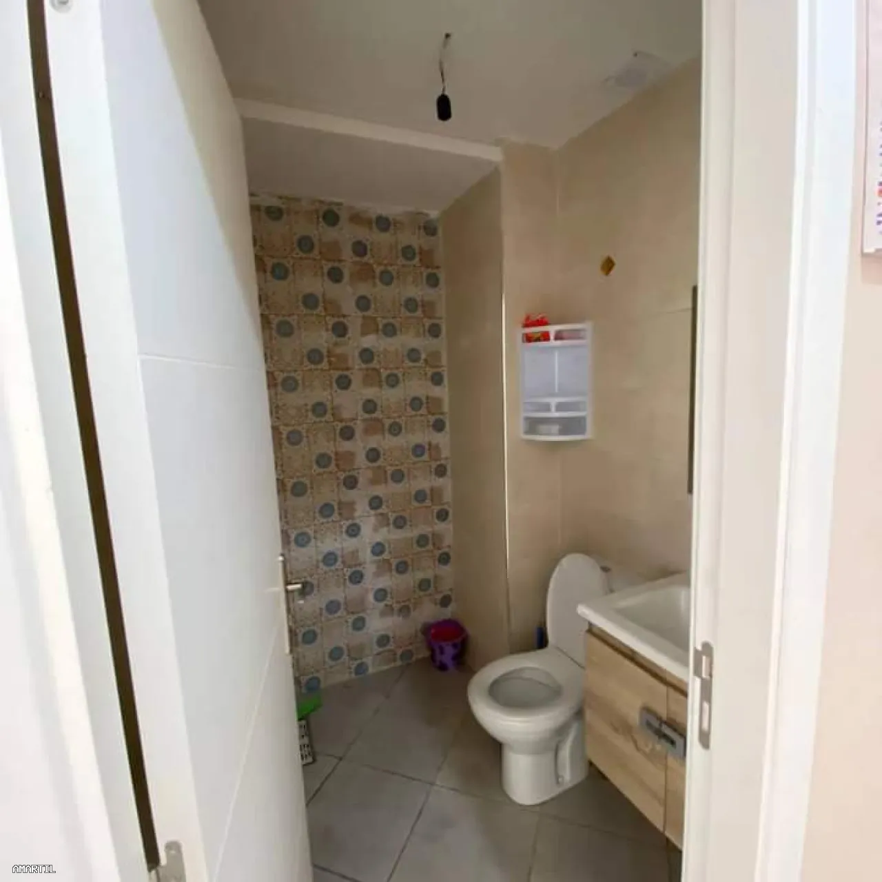 Appartement à louer à bayt laatik 2ch salon au RDC