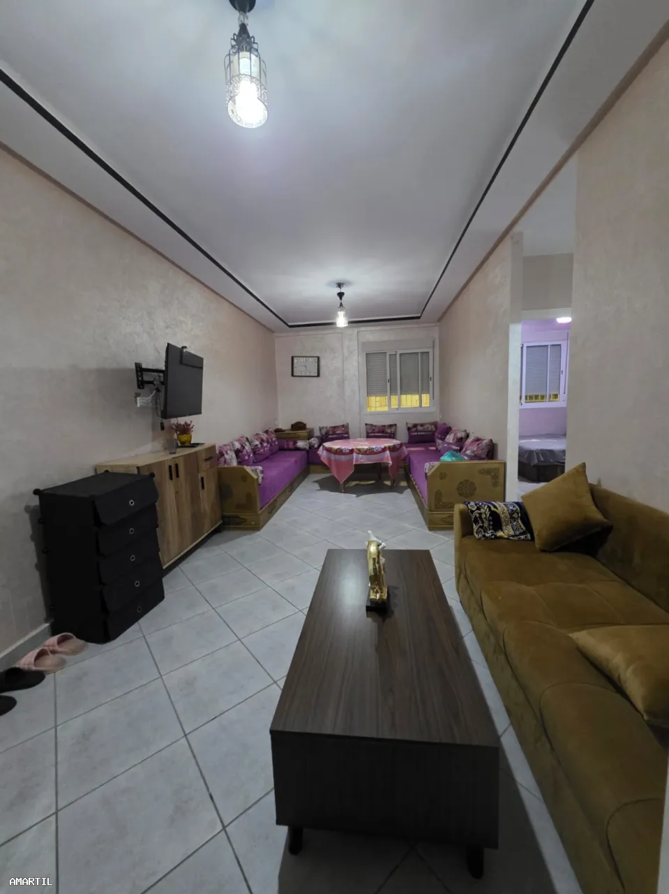 Appartement à louer à bayt laatik 2ch salon au RDC