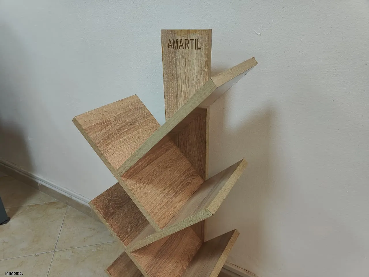 Bibliothèque Arbre : Élégance et Organisation