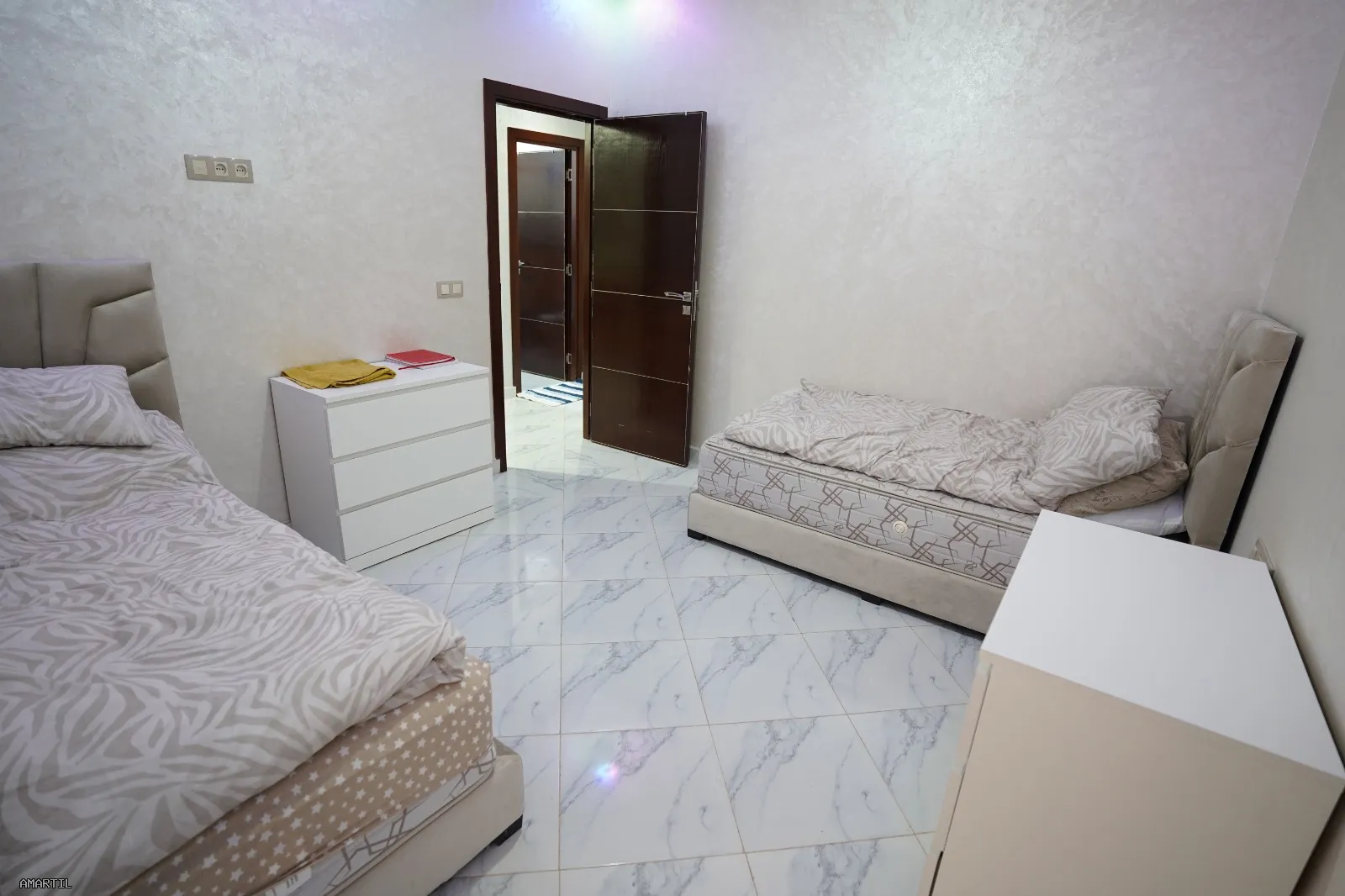 Appartement moderne à louer, wifi et climatisé  