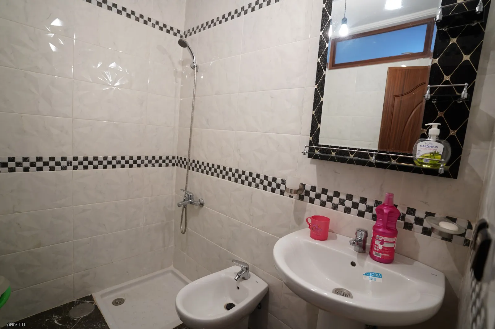 Appartement à louer à Bait Atiq 2 ch, 2 salons