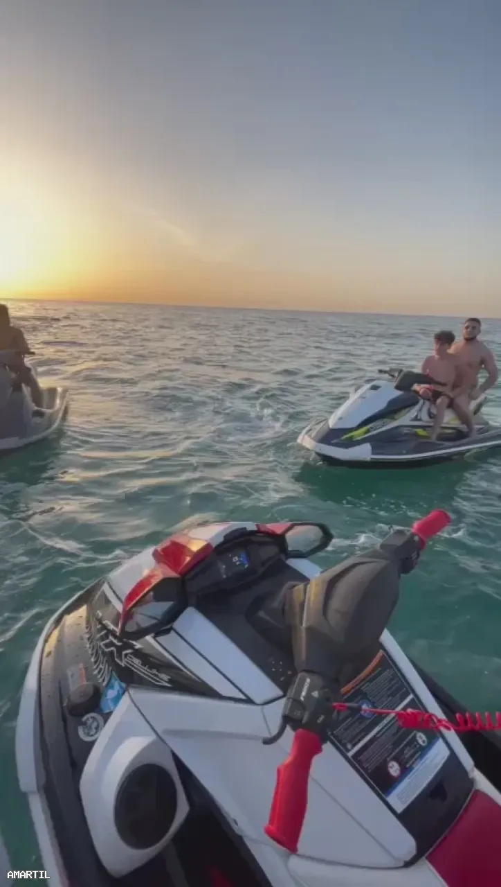 Jet-ski rapide : L'Éclate Totale