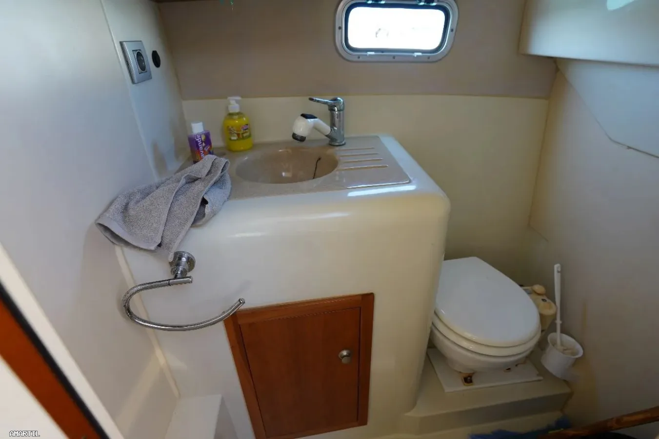 Yacht à louer pour sorties en mer luxe