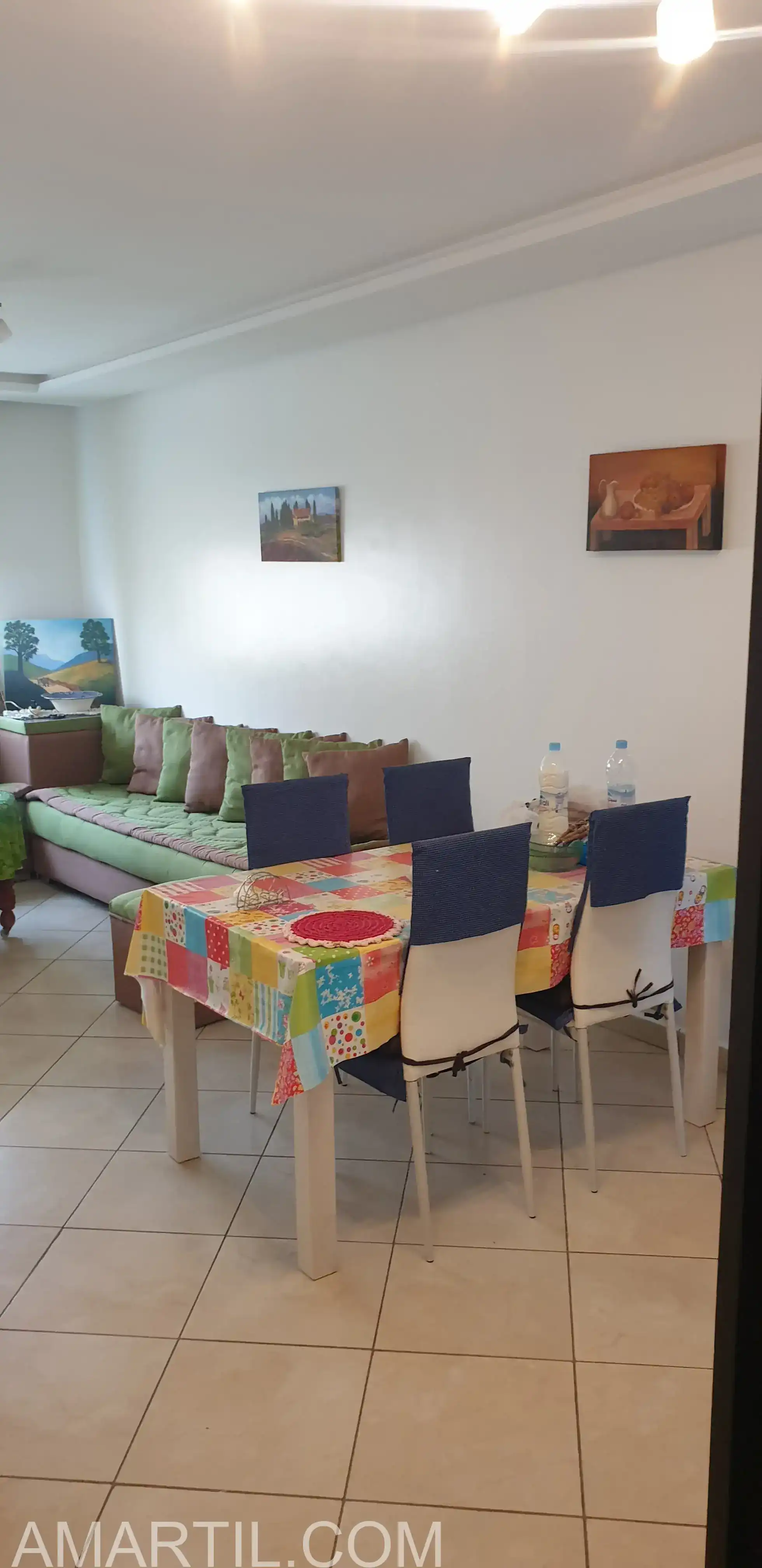 Appartement à louer à Houmat Jadida, avec 1 chambre un salon et une piscine.
