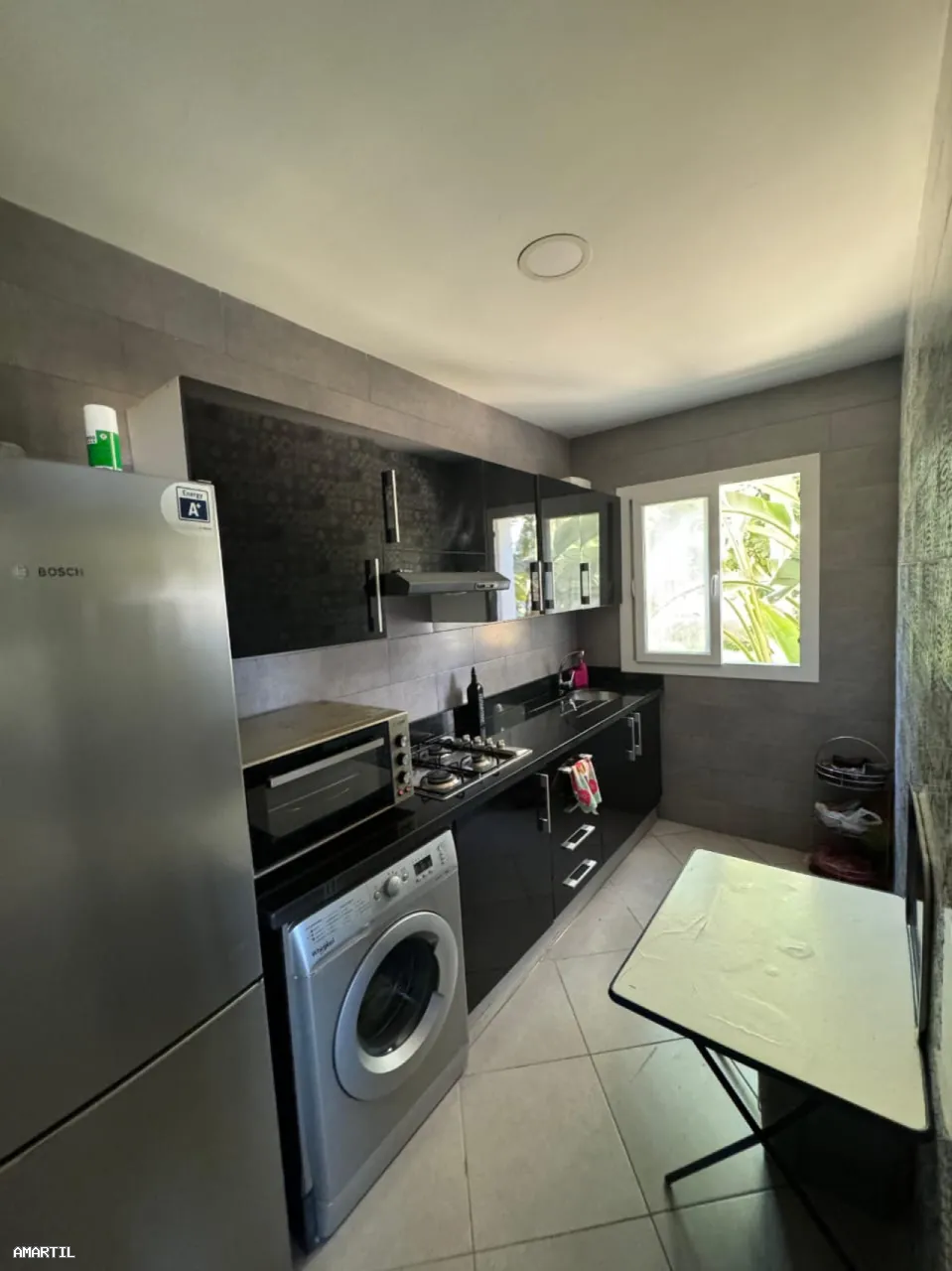appartement parfait à vendre à cabo negro Rez-de-chaussée salon chambre balcon 