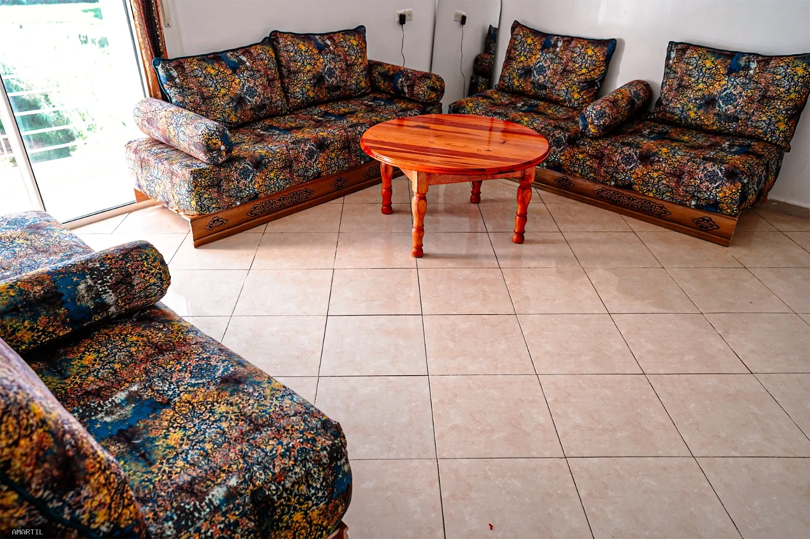 Appartement à louer à Martil 2 chambres avec balcon