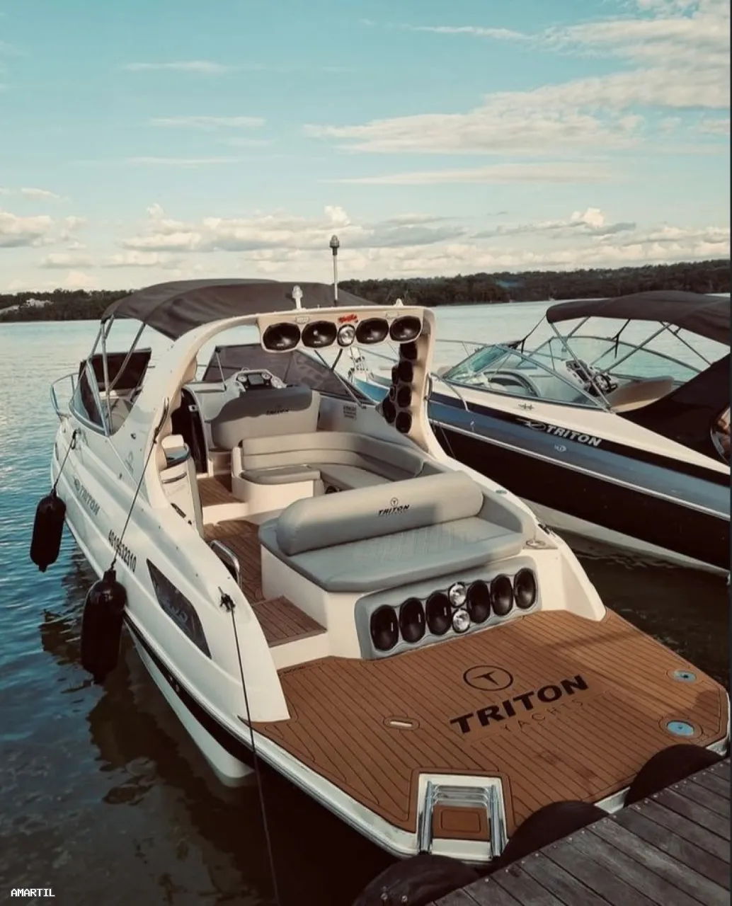 Yacht à louer pour sorties en mer luxe