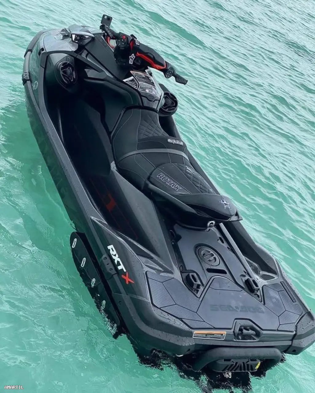 Jet-ski rapide : L'Éclate Totale