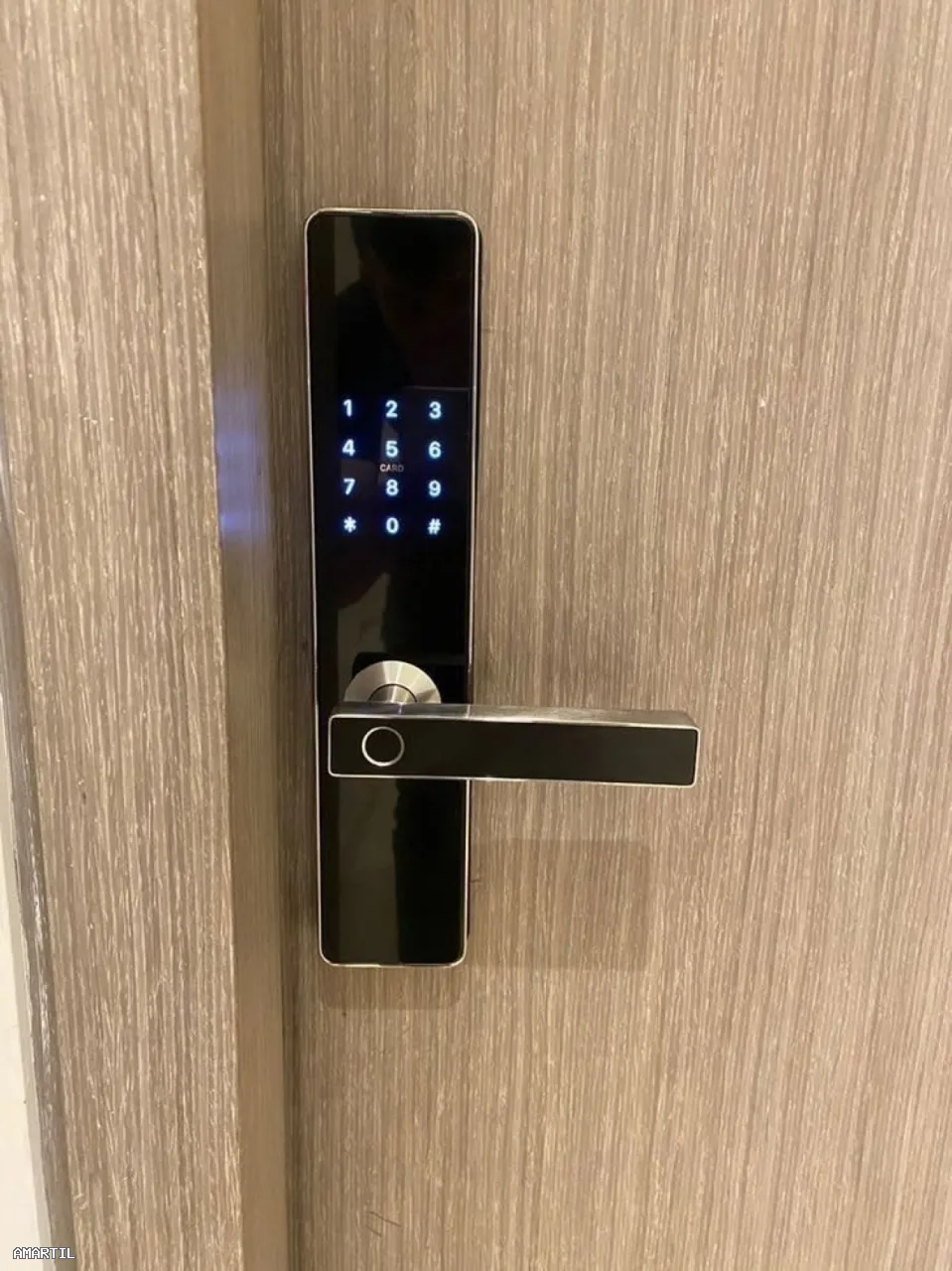 Protégez votre maison avec une serrure WiFi 