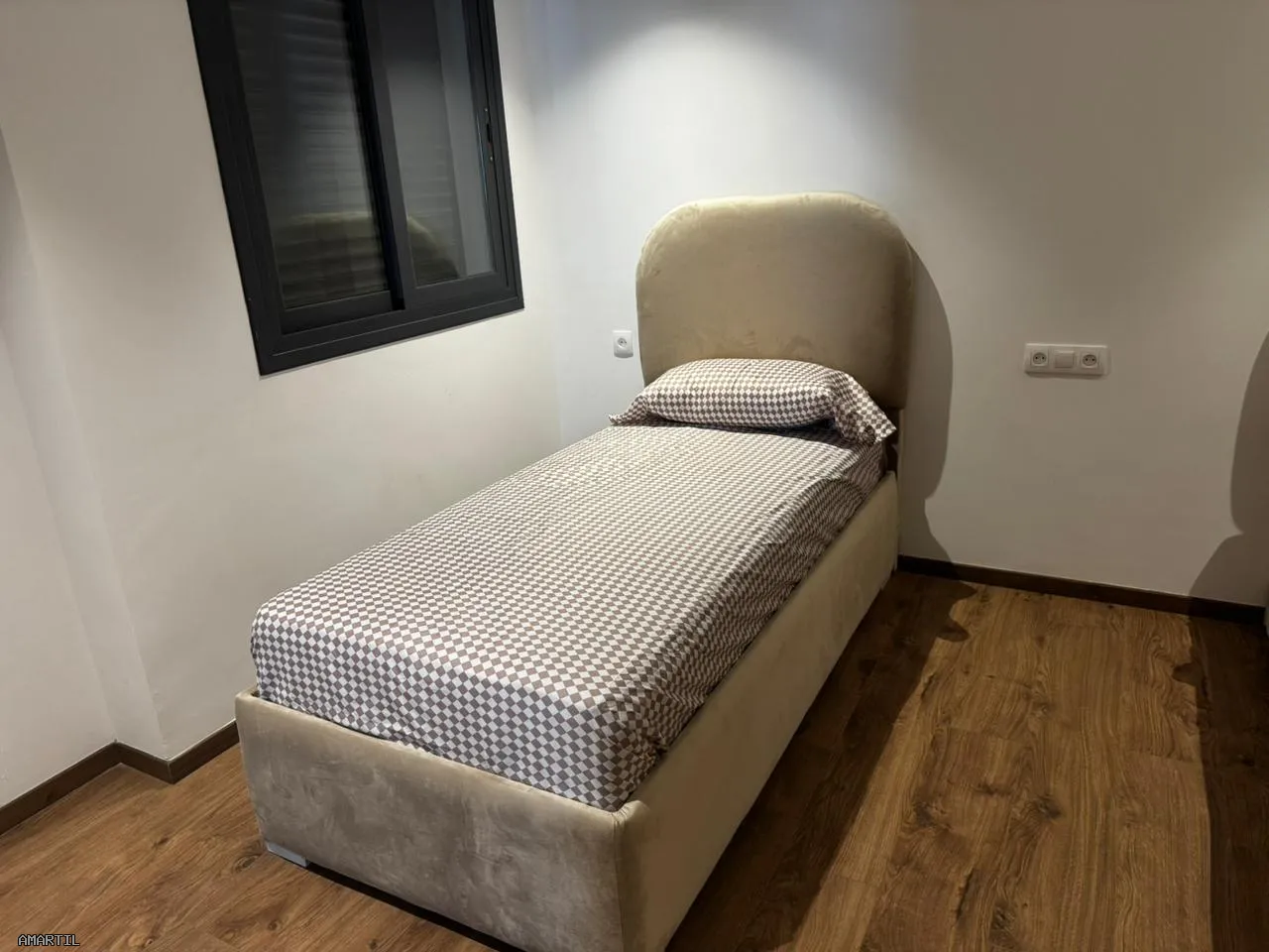 Appartement Moderne à louer avec 2chmbre à Martil 