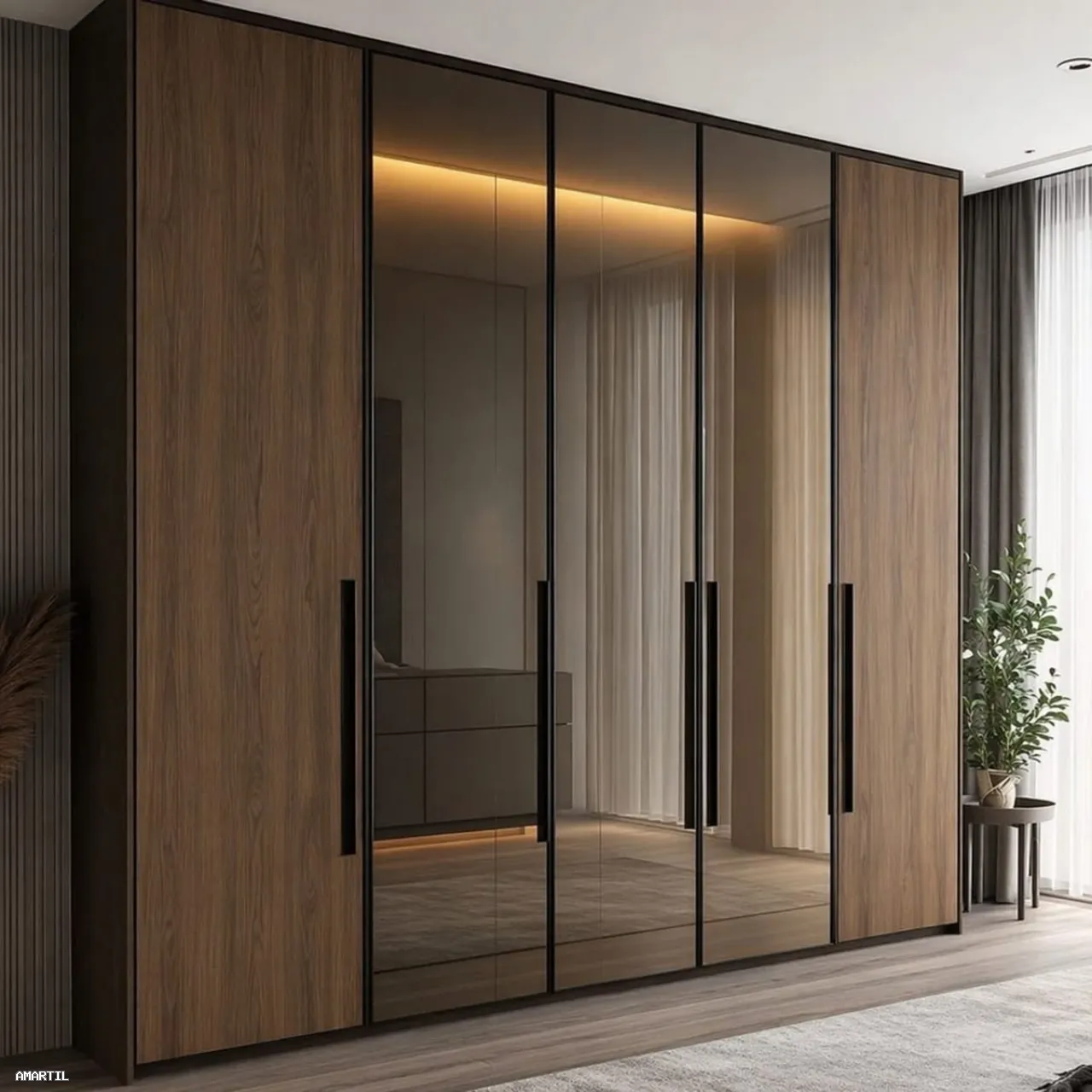 Rénovation sur mesure de placard avec verre fumé