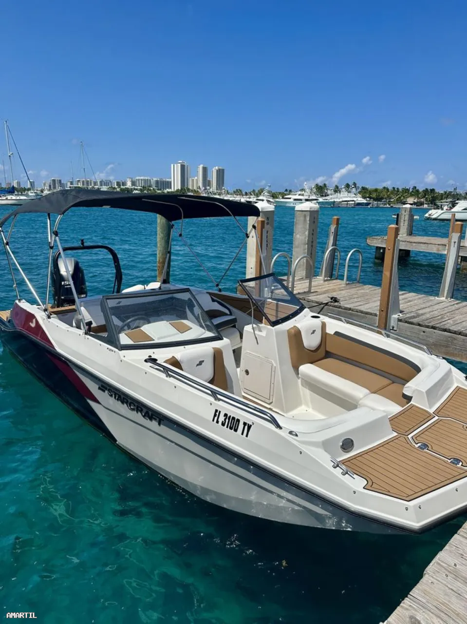 Yacht à louer pour sorties en mer luxe
