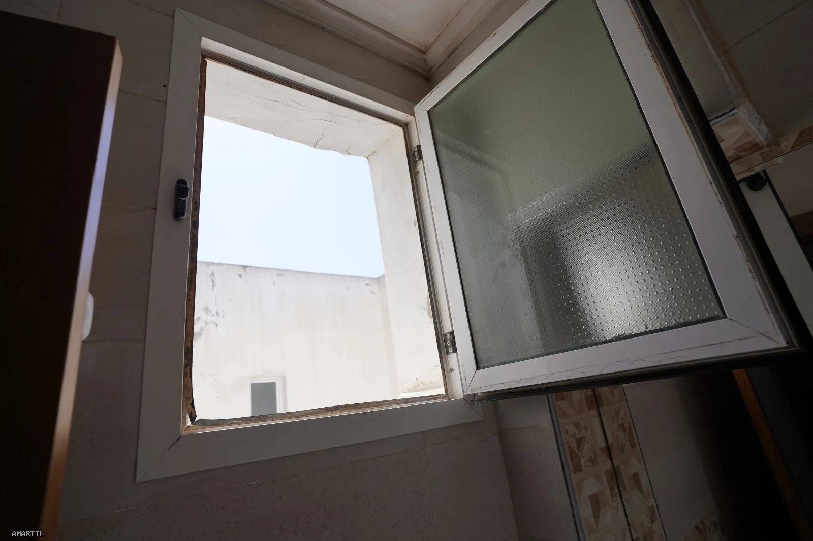 Appartement à Martil avec Piscine & Parking