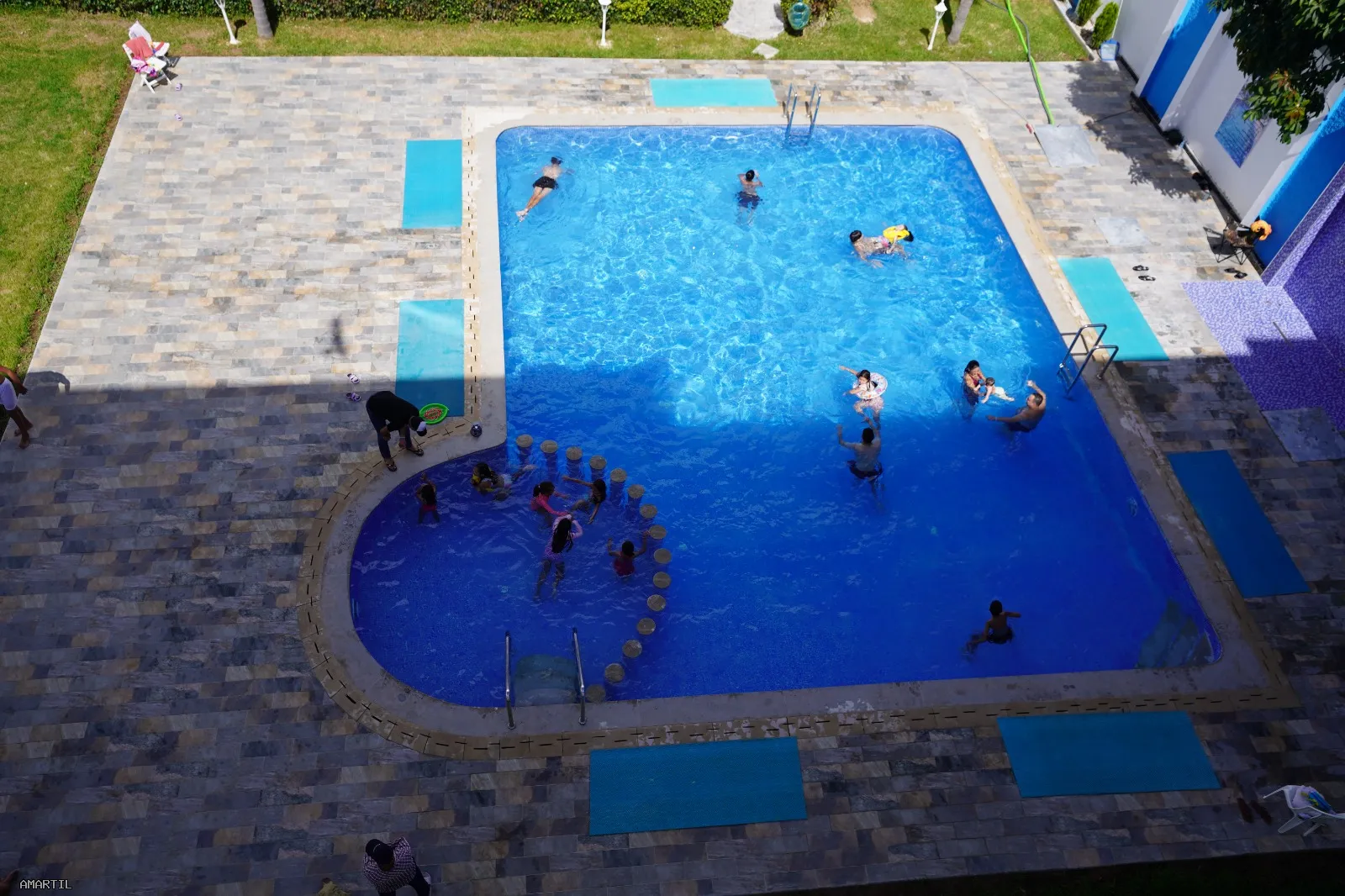 Appartement à Martil avec Piscine & Parking — شقة للكراء في مرتيل | AMARTIL