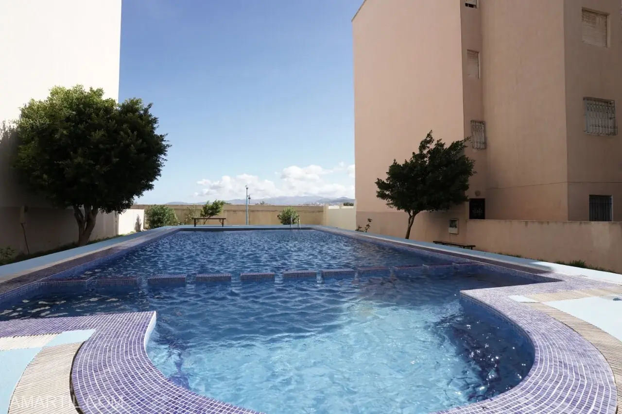 Appartement parfait à VENDRE à MARTIL 2 chambre salon 75 mètres