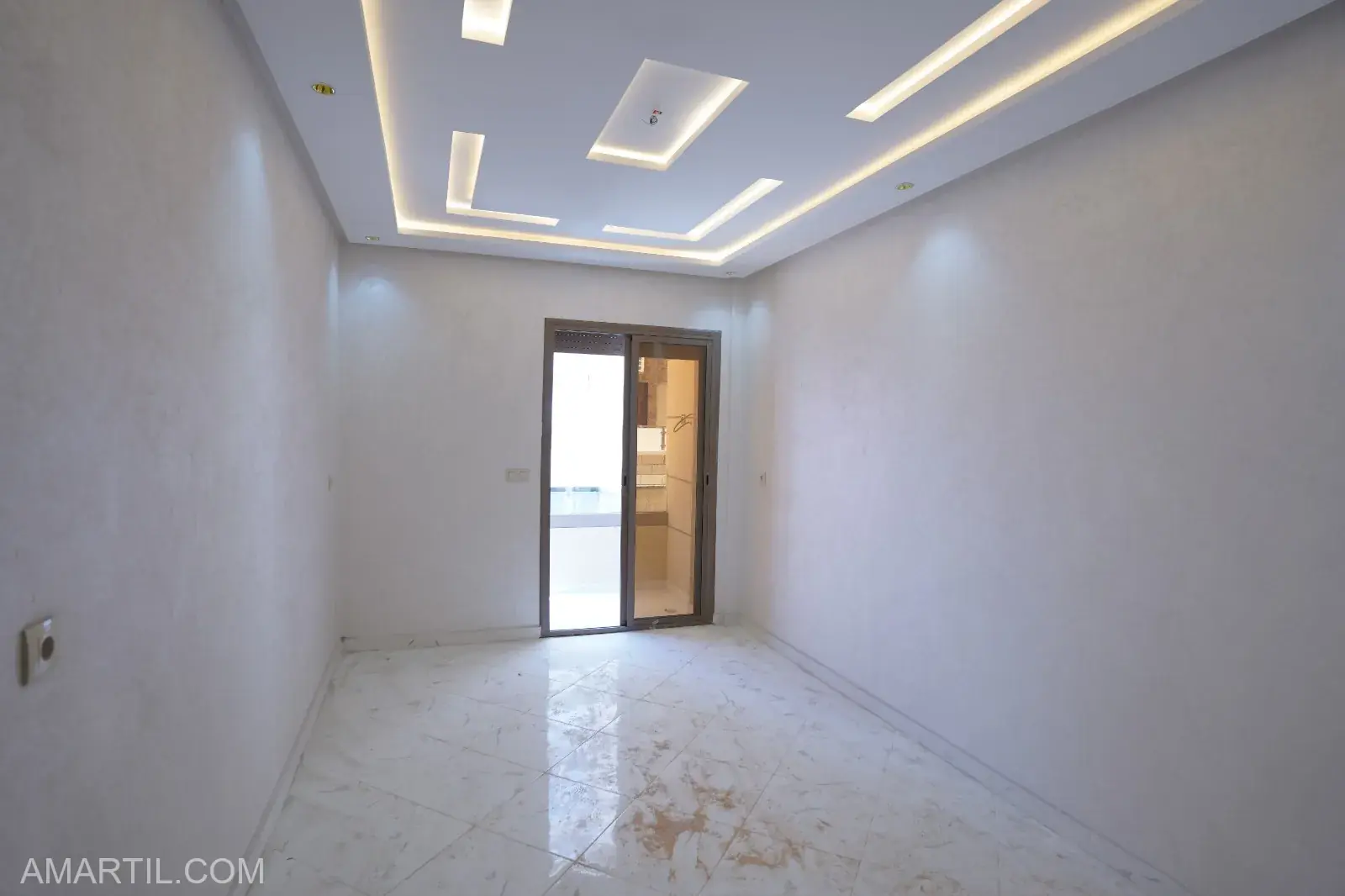 Apartamento titulado en venta en Corniche de Martil, situado en la primera planta,