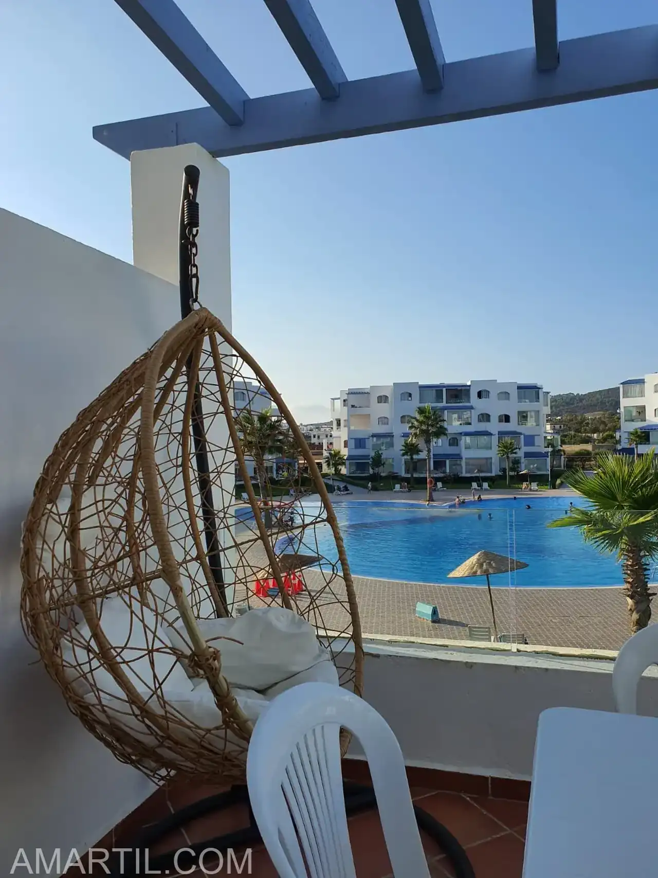 Un appartement de rêve à louer à Cabo Negro, deux chambre, un salon et une piscine