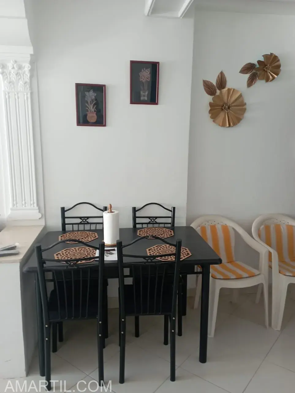 Appartement à louer à Martil, composé de 2 chambres et  salon, situé au 3ᵉ étage