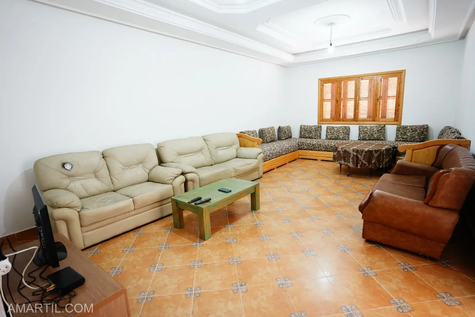 Appartement à louer à oued maleh 2 Chambre salon balcon Rez-de-chaussée 130M²