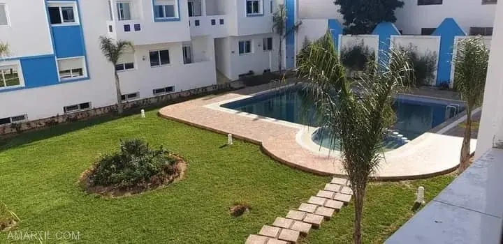 Appartement a louer à Martil à Résidence fermé à lhouma jedida 2 chambre salon 1er étage.